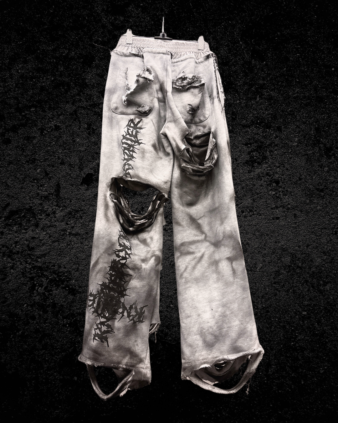 [Noir Ethel X KNALLER] Distressed Sweat Pants